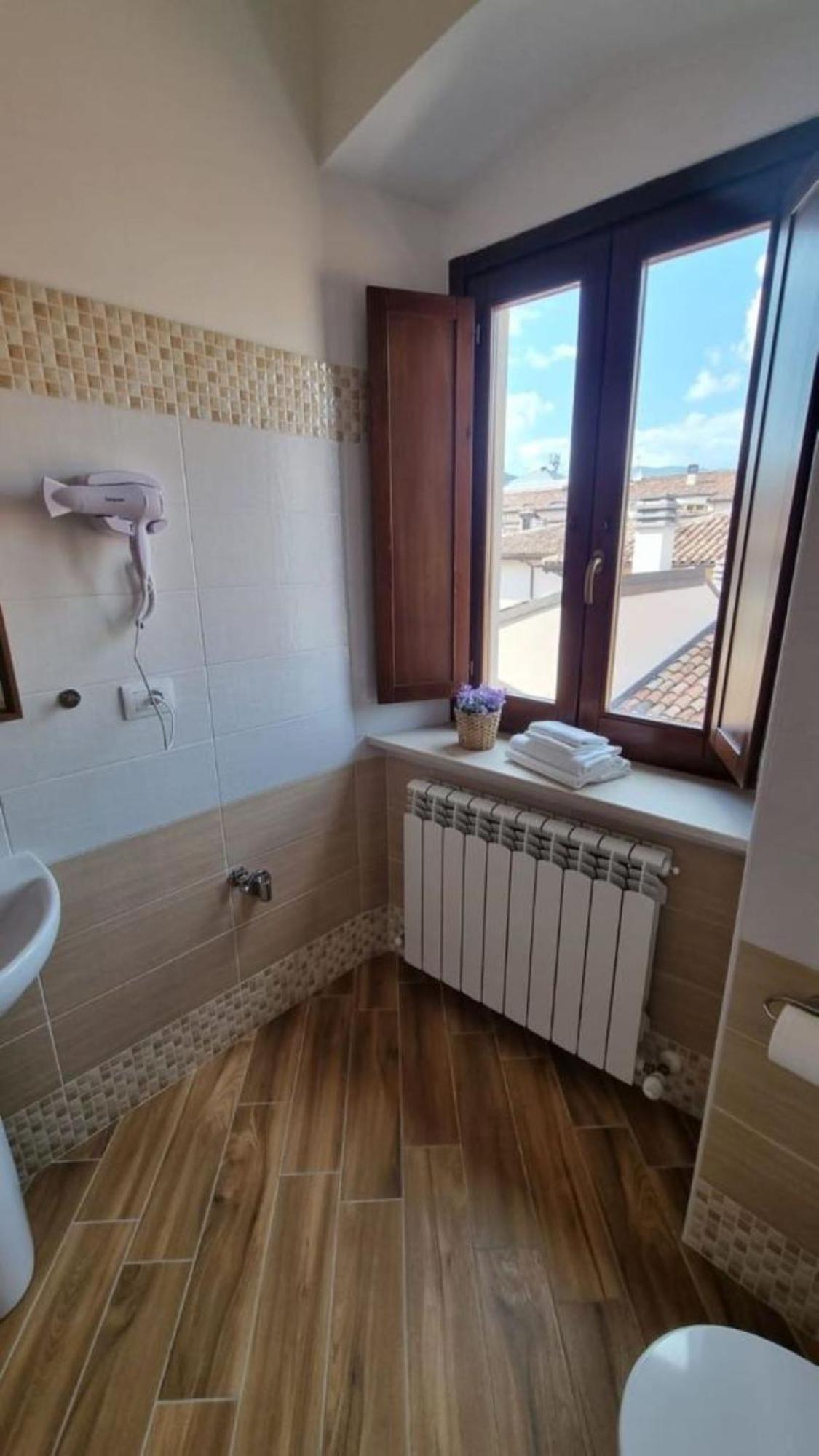 Antica Dimora San Crisante - Centro Storico Appartement LʼAquila Buitenkant foto
