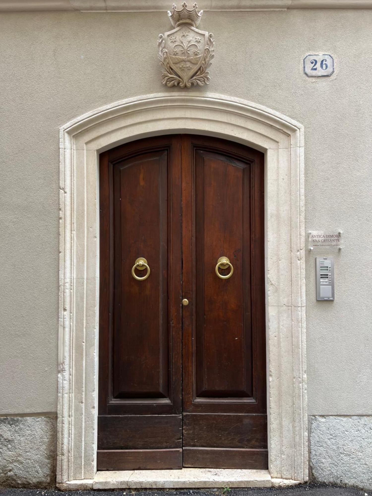 Antica Dimora San Crisante - Centro Storico Appartement LʼAquila Buitenkant foto